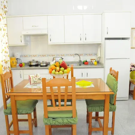 Apartment Geraeumige By Interhome Vecindario (Gran Canaria)