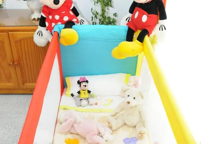 Geraeumige By Interhome Vecindario (Gran Canaria)